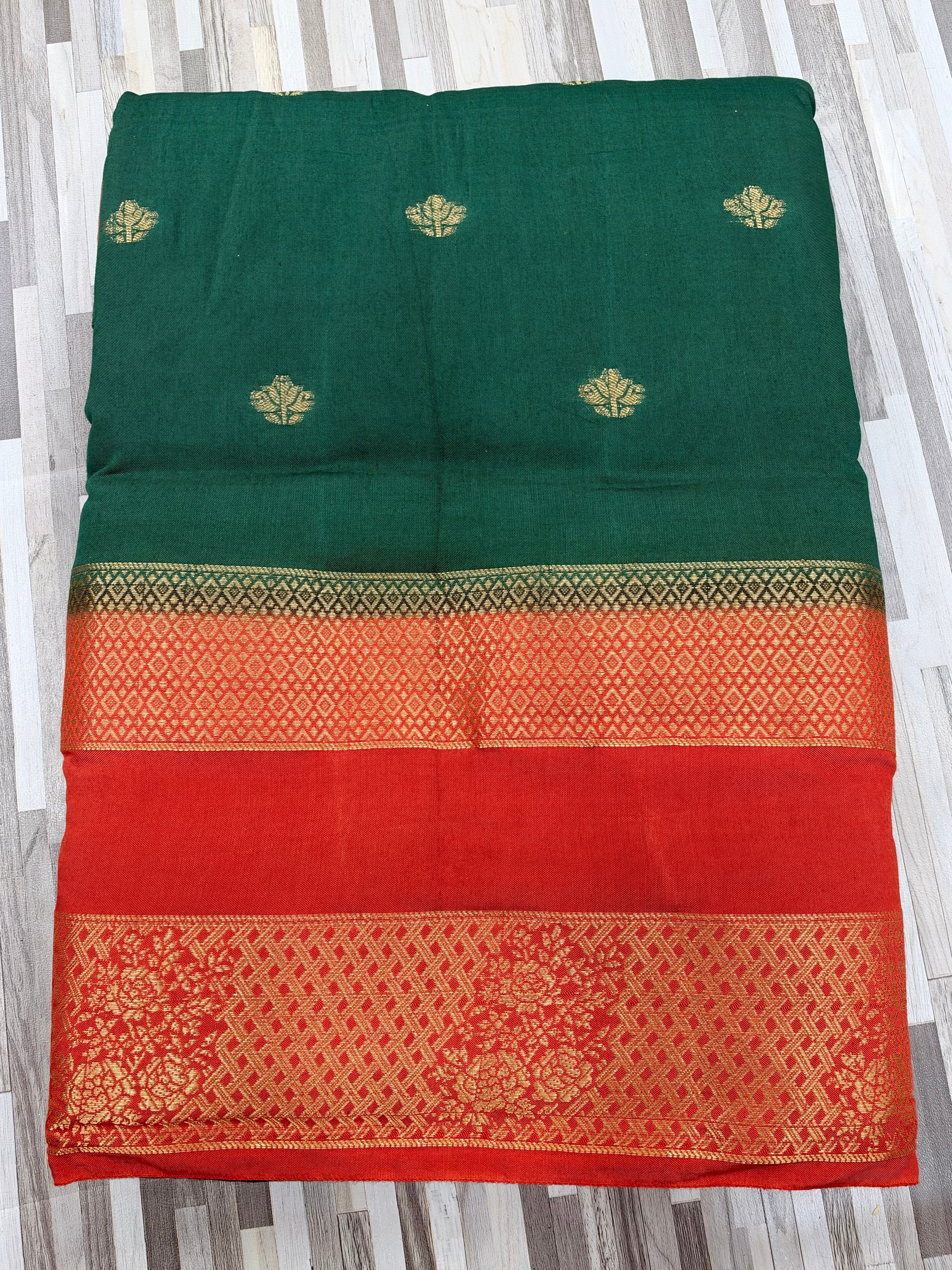 HelloElegant Floral Butta Saree with Contrast Zari Border – Multiple Colors