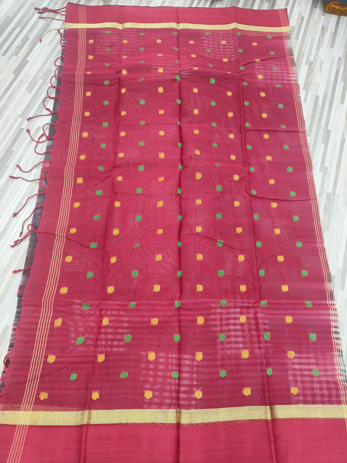 Elegant Cotton Check Saree with Contrast Border