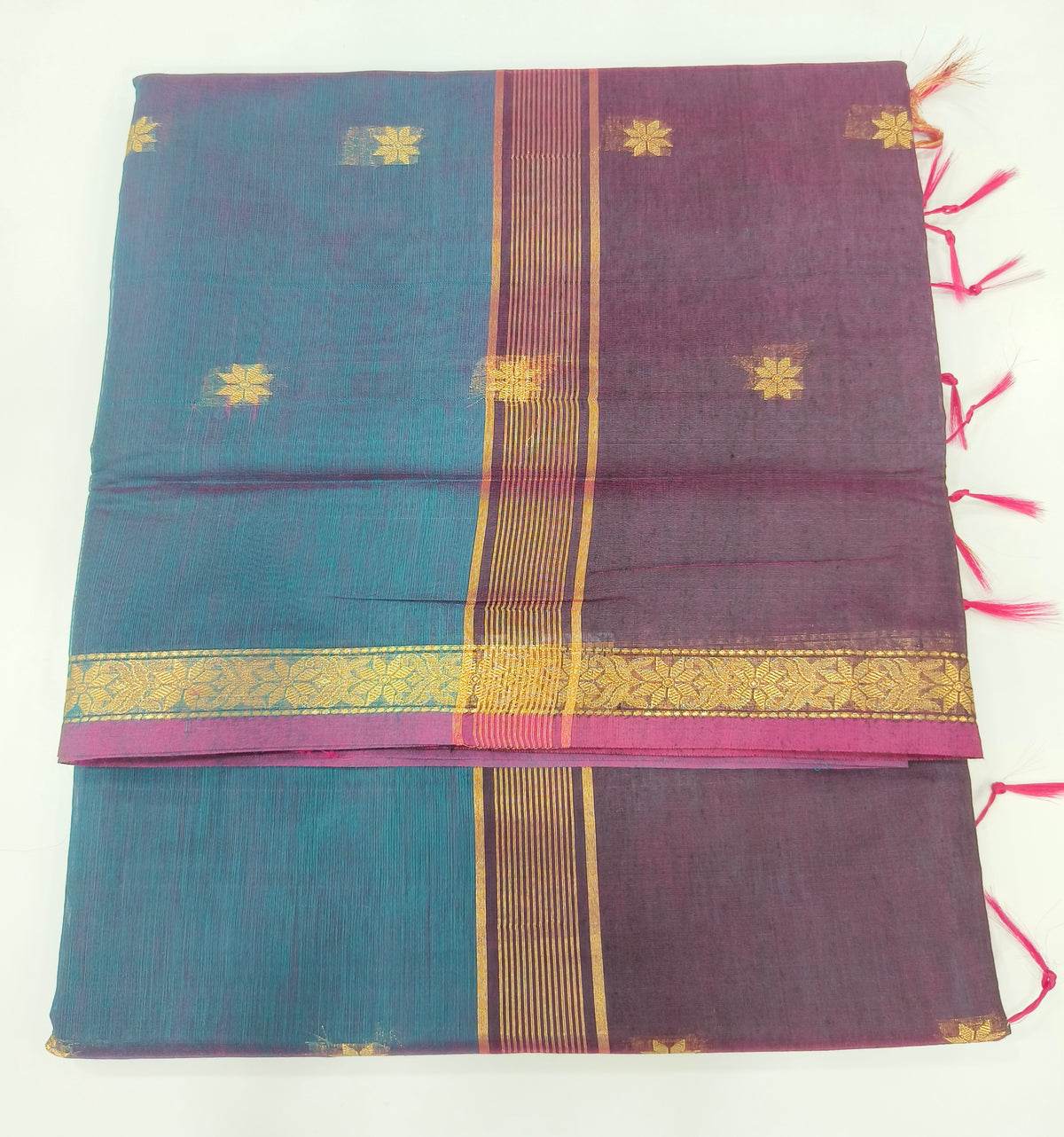 Designer Handloom-Style Saree with Woven Floral Motifs & Contrast Border