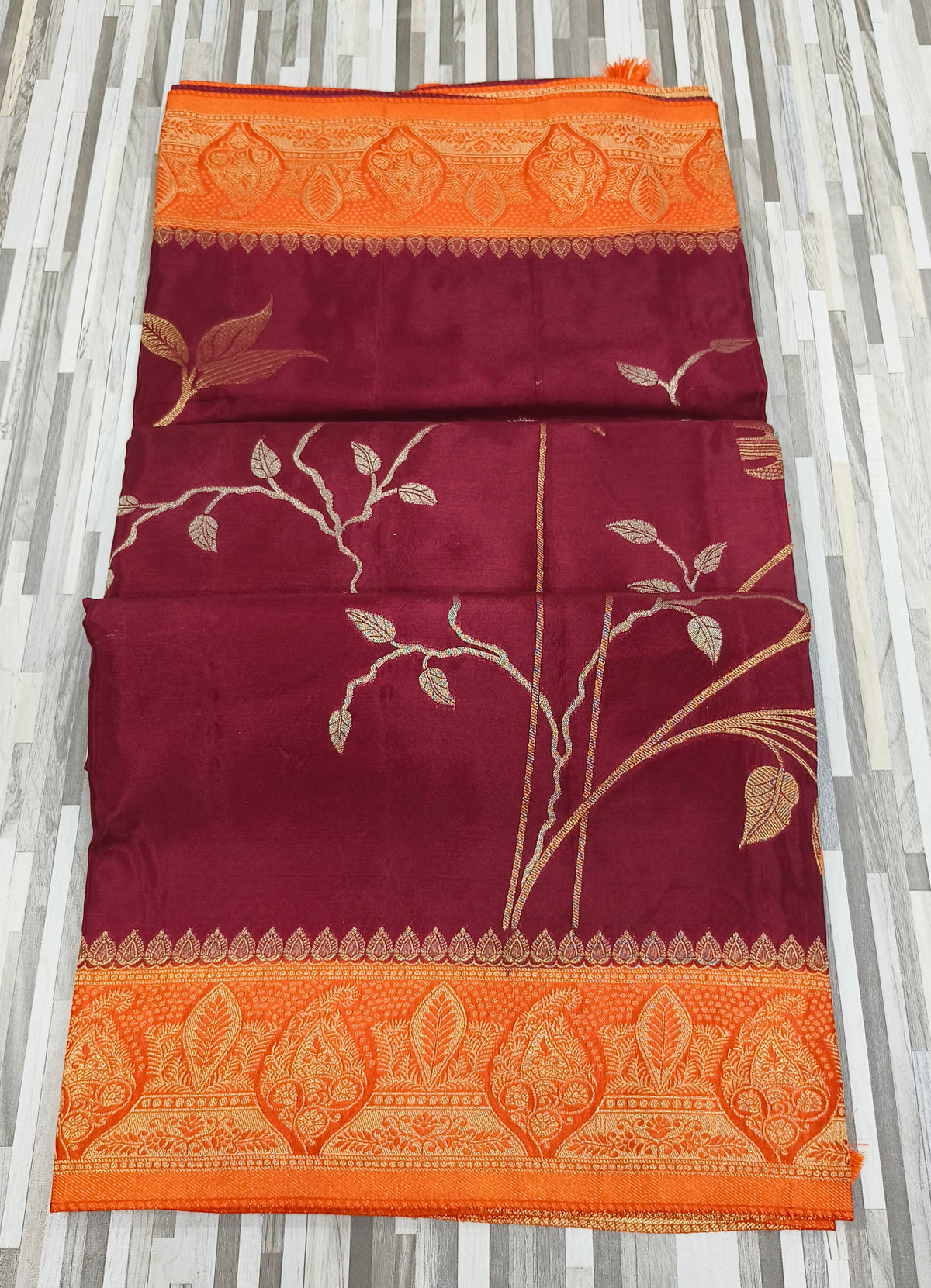 Floral Embroidery Saree with Rich Zari Border