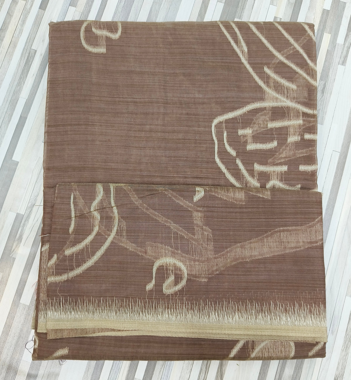 Abstract Floral Woven Saree with Artistic Leaf Motifs & Fringe Border