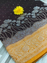 Elegant Floral Jacquard Saree with Rich Decorative Border