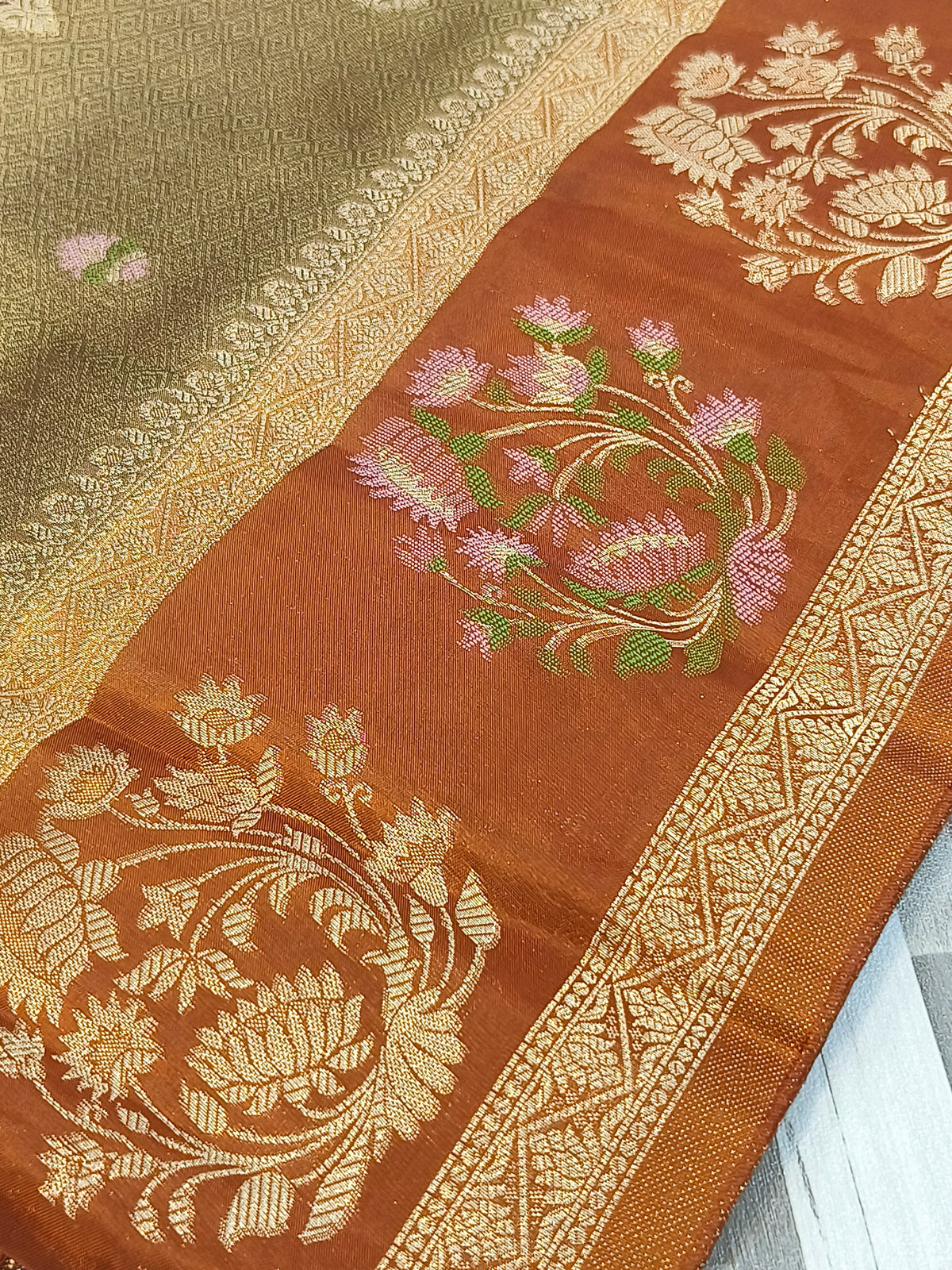 Traditional Floral Border Saree Collection