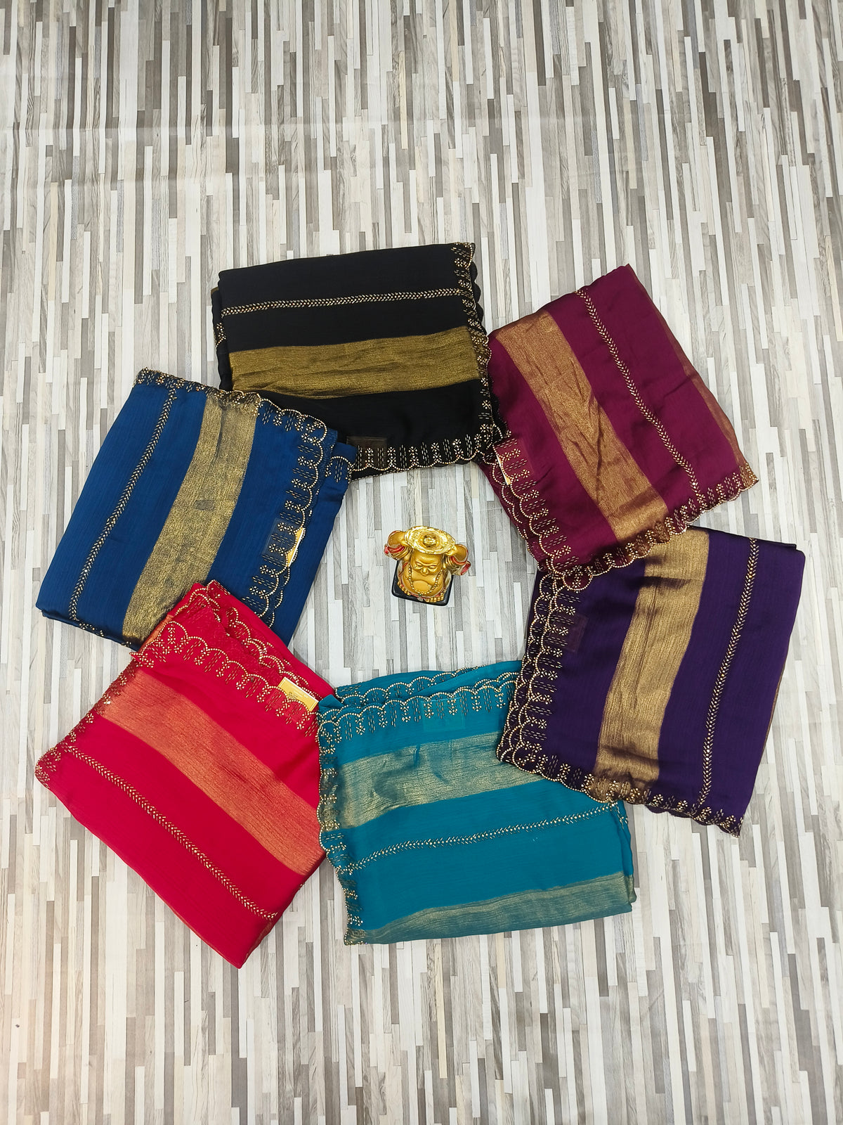 Elegant Contrast Golden Border Sarees – Multiple Colors