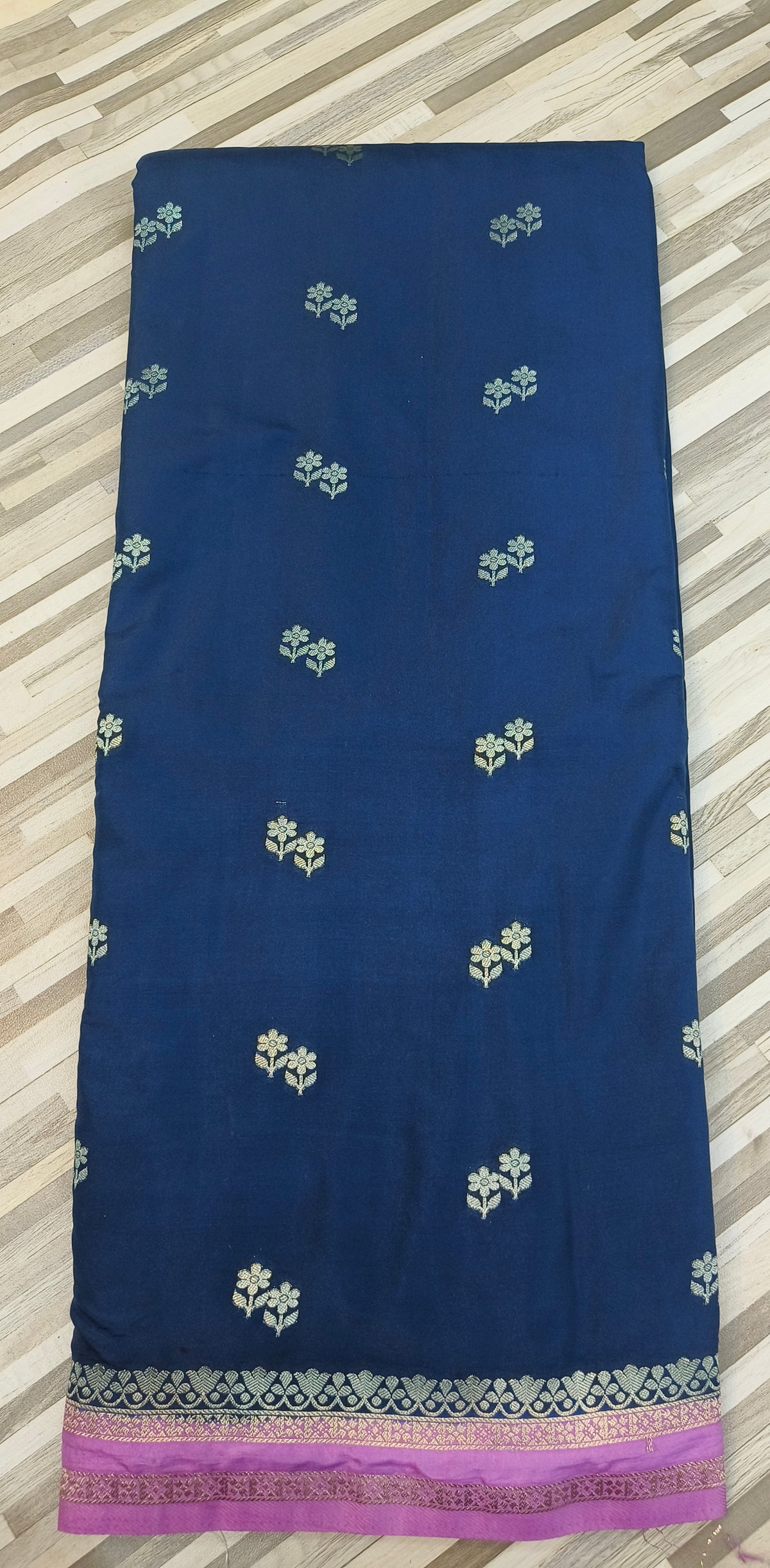Elegant Floral Butta Saree with Contrast Woven Border – Multiple Colors